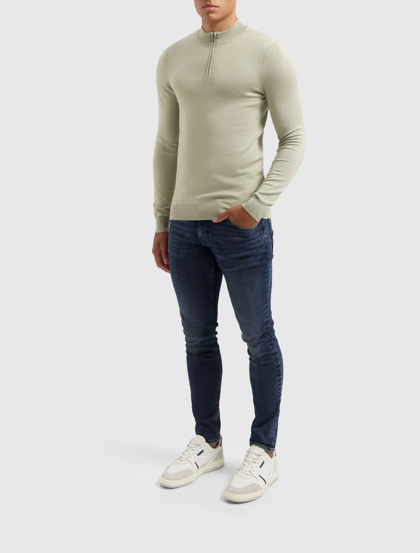 Essential Knitwear Halfzip Sweater | Light Army