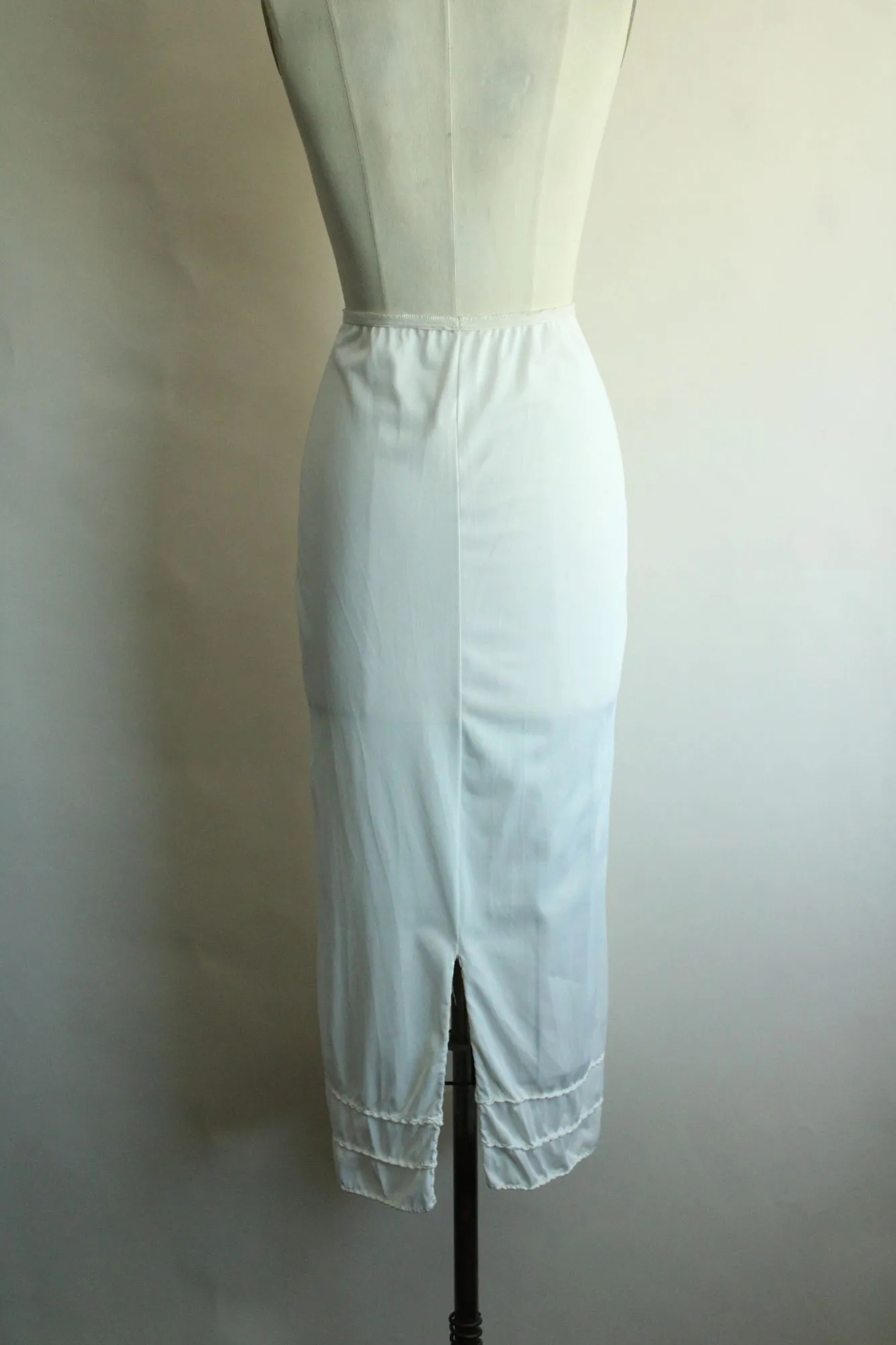 Vintage 1960s American Maid White Nylon Half Slip