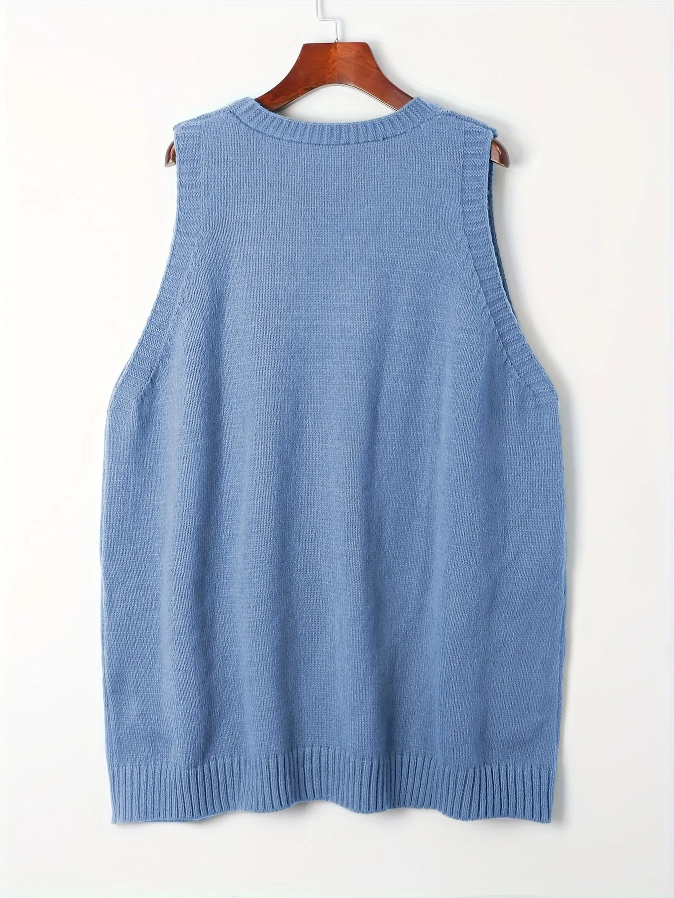 Women's Plus Size Solid Knit V-Neck Sleeveless Sweater Vest - Perfect for Fall & Winter Layering