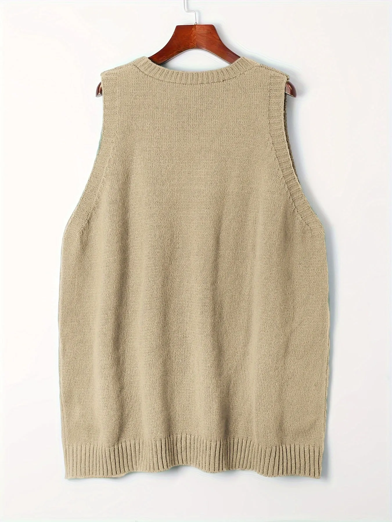 Women's Plus Size Solid Knit V-Neck Sleeveless Sweater Vest - Perfect for Fall & Winter Layering