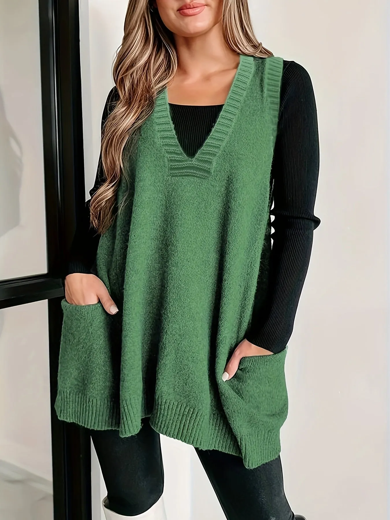 Women's Plus Size Solid Knit V-Neck Sleeveless Sweater Vest - Perfect for Fall & Winter Layering