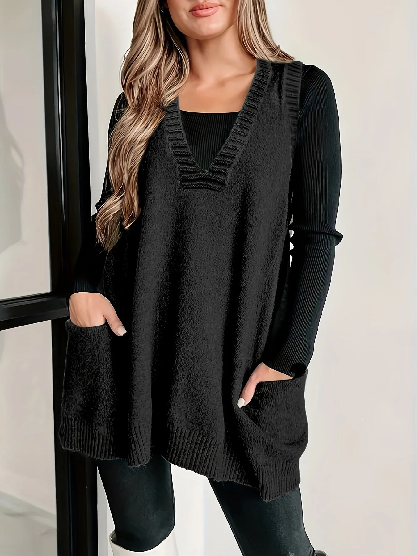 Women's Plus Size Solid Knit V-Neck Sleeveless Sweater Vest - Perfect for Fall & Winter Layering